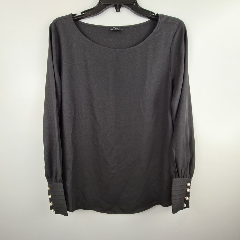 Ann Taylor Petite Black Pearl Cuff Blouse Long Sleeve Scoop Neck Top LP Dressy
